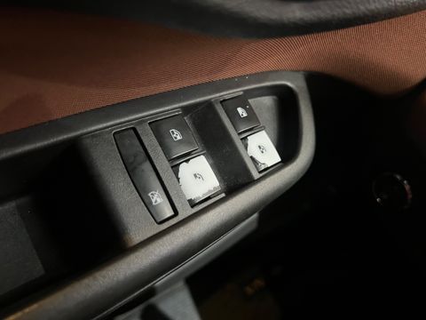 Chevrolet ONIX HATCH ACTIV 1.4 8V Flex 5p Mec.