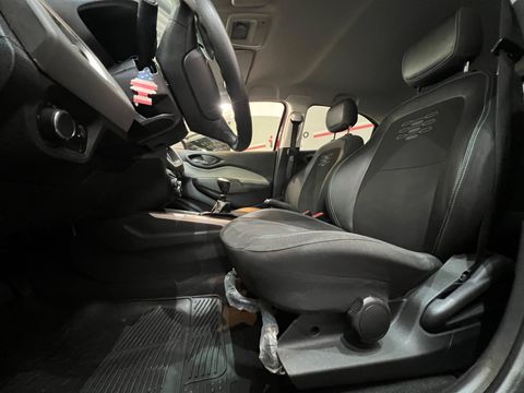 Chevrolet ONIX HATCH LT 1.4 8V FlexPower 5p Mec.