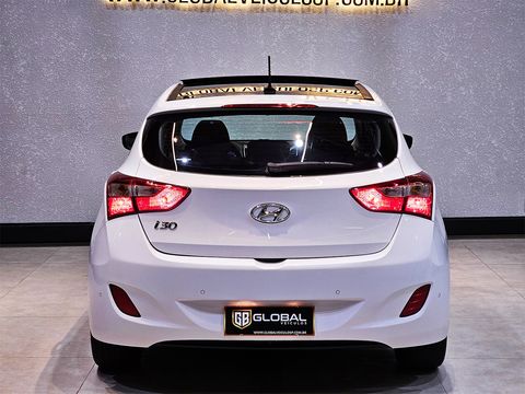 Hyundai i30 1.8 16V Aut. 5p