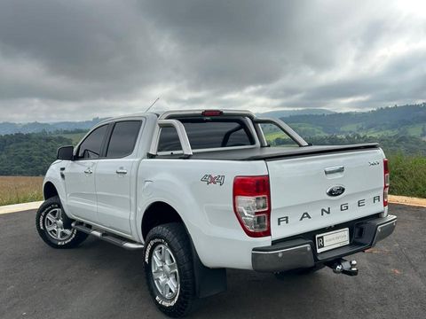 Ford Ranger XLT 3.2 20V 4x4 CD Diesel Aut.