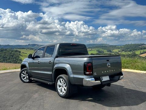 VolksWagen AMAROK Highline CD 3.0 4x4 TB Dies. Aut.