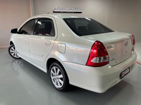 Toyota ETIOS X Plus Sedan 1.5 Flex 16V 4p Mec.