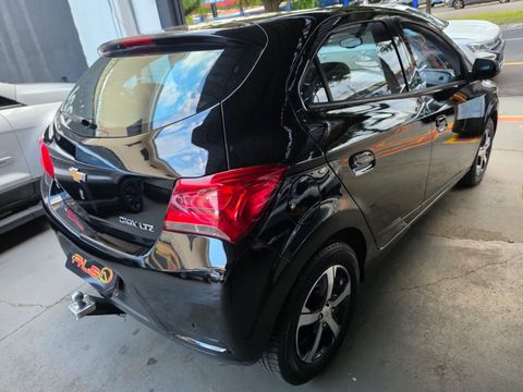 Chevrolet ONIX HATCH LTZ 1.4 8V FlexPower 5p Mec.