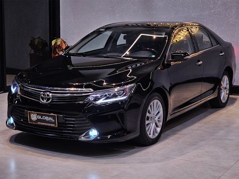 Toyota Camry XLE 3.5 24V Aut.