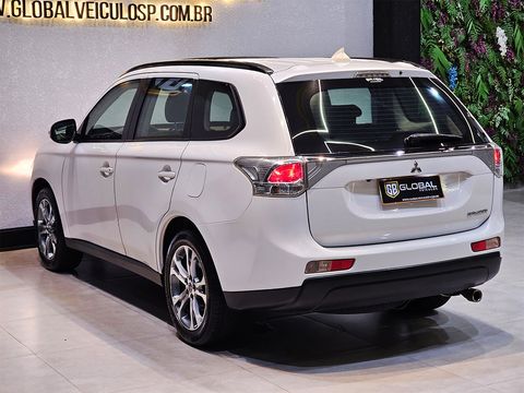 Mitsubishi OUTLANDER 2.0 16V 160cv Aut.