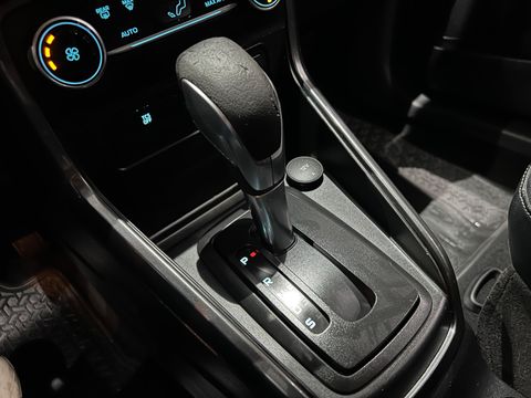 Ford EcoSport FREESTYLE 1.5 12V Flex 5p Aut.