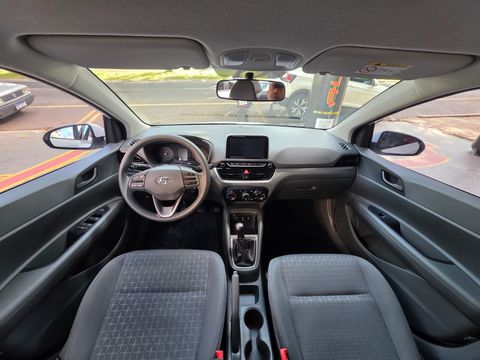 Hyundai HB20S Comfort 1.0  Flex 12V Mec.