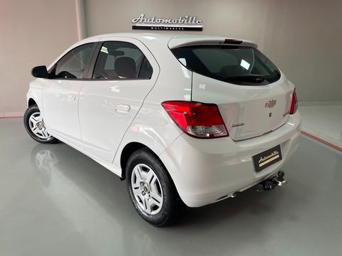 Chevrolet ONIX HATCH LT 1.0 8V FlexPower 5p Mec.