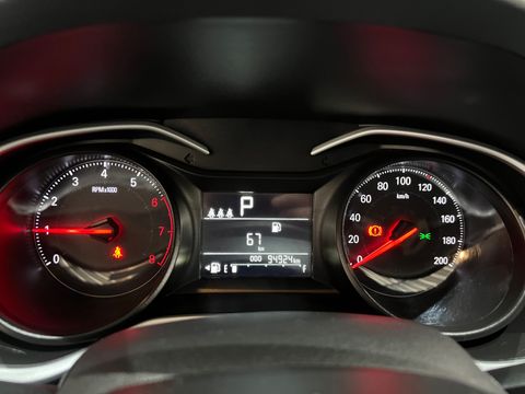 Chevrolet ONIX SEDAN Plus LT 1.0 12V TB Flex Aut.