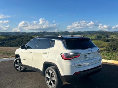 Jeep COMPASS LONGITUDE 2.0 4x4 Dies. 16V Aut.