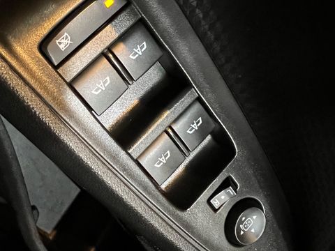 Chevrolet ONIX SEDAN Plus LT 1.0 12V Flex 4p Mec.
