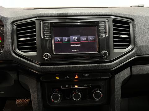 VolksWagen AMAROK Trendline CD 2.0 TDI 4X4 Dies Aut