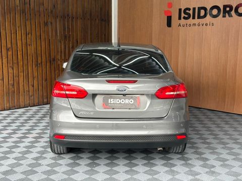 Ford Focus 2.0 16V/SE/SE Plus Flex 5p Aut.