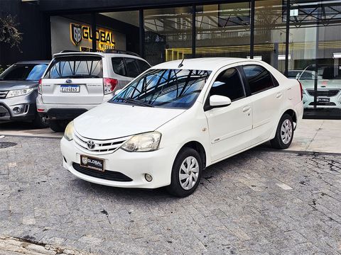 Toyota ETIOS XS Sedan 1.5 Flex 16V 4p Aut.