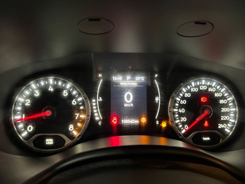 Jeep Renegade Longitude 1.8 4x2 Flex 16V Aut.