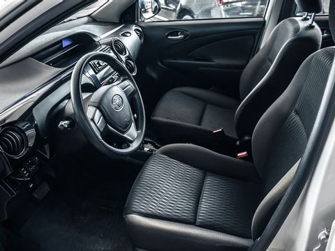 Toyota ETIOS X Sedan 1.5 Flex 16V 4p Aut.