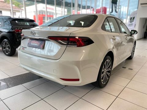 Toyota Corolla GLi 2.0 16V Flex Aut.