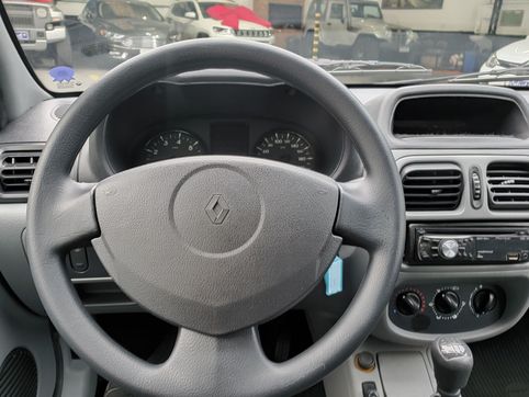 Foto do veiculo Renault Clio Hi-Flex 1.0 16V 5p