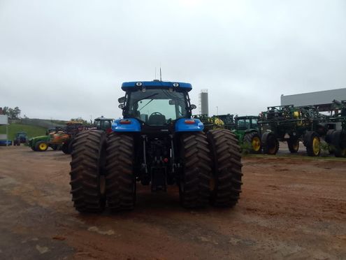 NEW HOLLAND T7-245