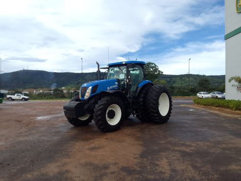 NEW HOLLAND T7 245
