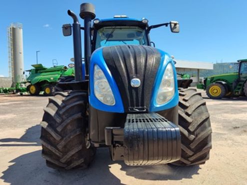 NEW HOLLAND T8 270
