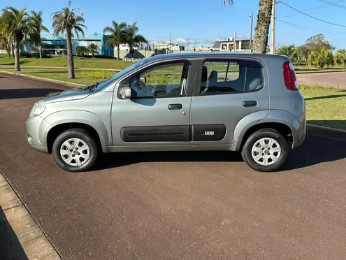 Fiat Uno Vivace 1.0 8V Flex 4 portas - Revista Carro