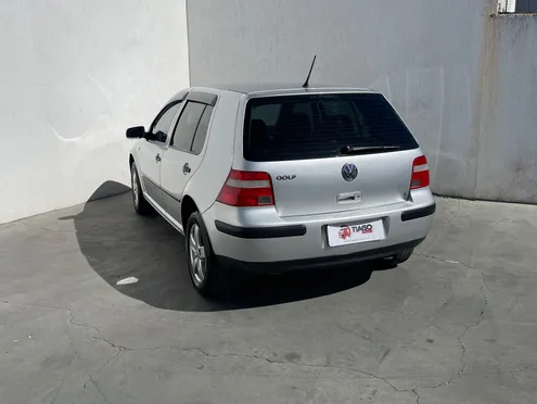 Comecando a semana com essa pedrada 🪨 #sextou #golfgti #golfmk4 #golf