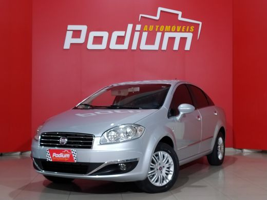 Fiat LINEA ESSENCE Dualogic 1.8 Flex 16V 4p