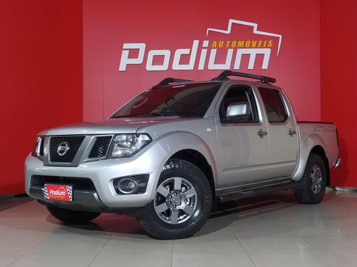 Nissan Frontier SV AT. CD 4x4 2.5 TB Dies. Aut.