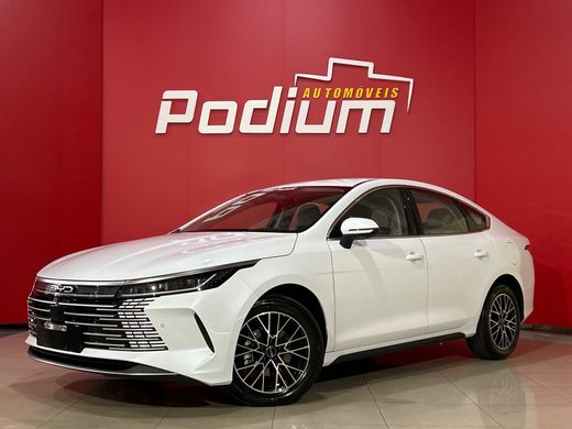 BYD King GS 1.5 16V Aut. (Hibrido)