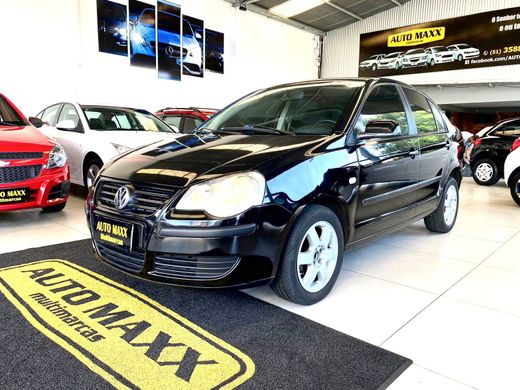 VolksWagen Polo Sedan 1.6 Mi Total Flex 8V 4p