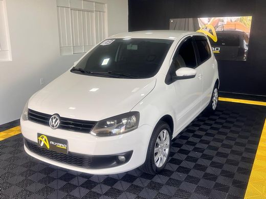 VolksWagen Fox 1.6 Mi Total Flex 8V 5p