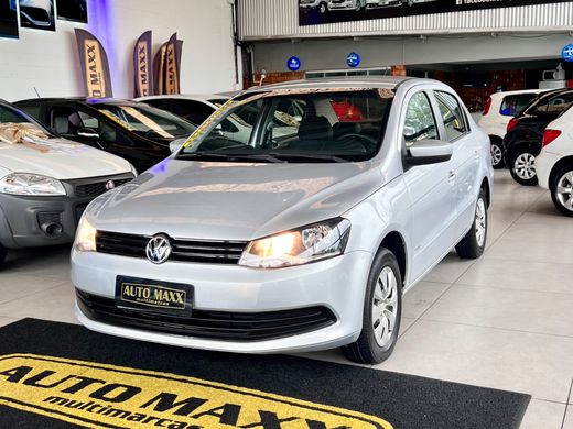 VolksWagen VOYAGE TREND 1.6 Mi Total Flex 8V 4p