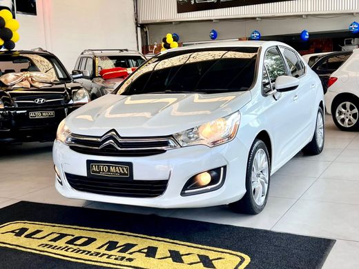 Citroën C4 LOUNGE Tendance 1.6 Turbo 4p Aut