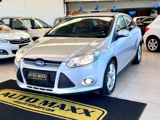 Ford Focus 2.0 16V/SE/SE Plus Flex 5p Aut.