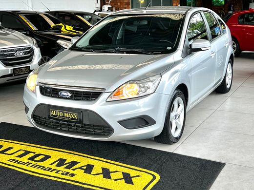 Ford Focus 1.6 S/SE/SE Plus Flex 8V/16V  5p