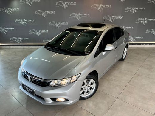 Honda Civic Sedan EXS 1.8/1.8 Flex 16V Aut. 4p