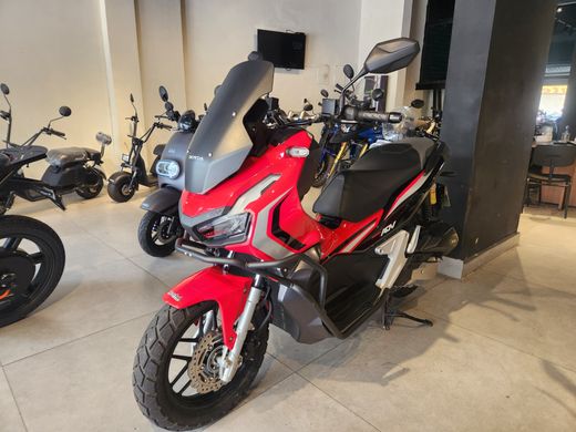 Honda ADV 150