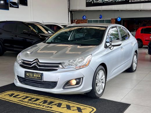 Citroën C4 LOUNGE Tendance 2.0 Flex 4p Aut.