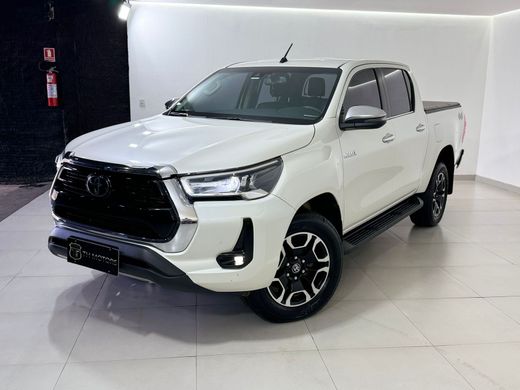 Toyota Hilux CD SRX 4x4 2.8 TDI 16V Diesel Aut.