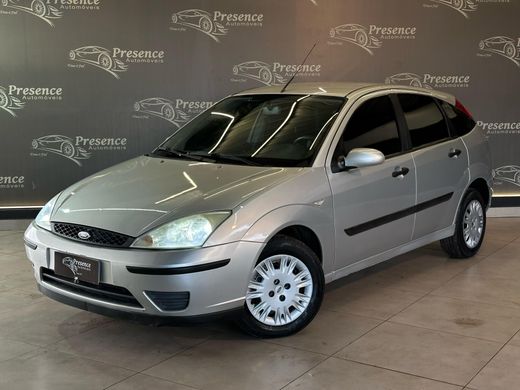 Ford Focus 1.6 S/SE/SE Plus Flex 8V/16V  5p