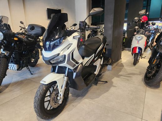  HONDA ADV 150