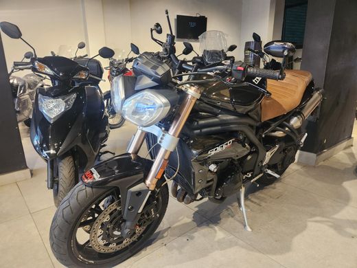  SPEED TRIPLE 1O50I