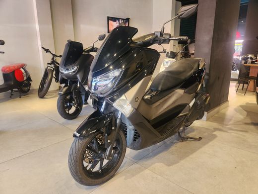 YAMAHA NMAX 160
