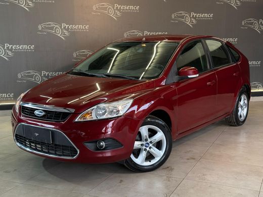 Ford Focus 1.6 S/SE/SE Plus Flex 8V/16V  5p