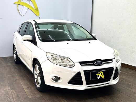 Ford Focus 2.0 16V/SE/SE Plus Flex 5p Aut.