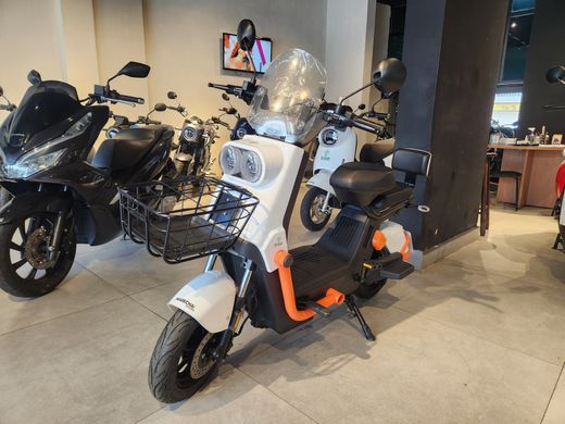 TREE AUTOPROPELIDO GO 1000W