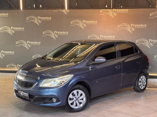 Chevrolet ONIX HATCH LT 1.0 8V FlexPower 5p Mec.