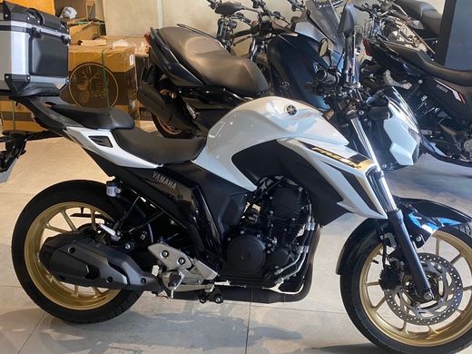 YAMAHA FZ25 250 FAZER CONNECTED