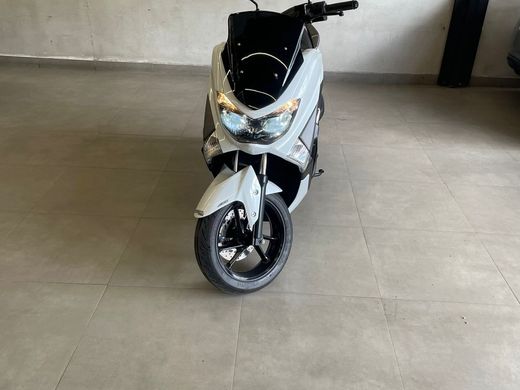 YAMAHA NMAX 160